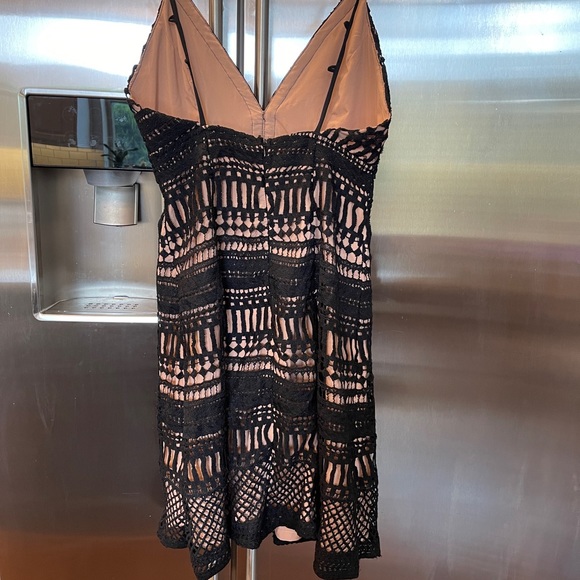 ASTr The Label Black Dress in size Large. NWT - Picture 5 of 7